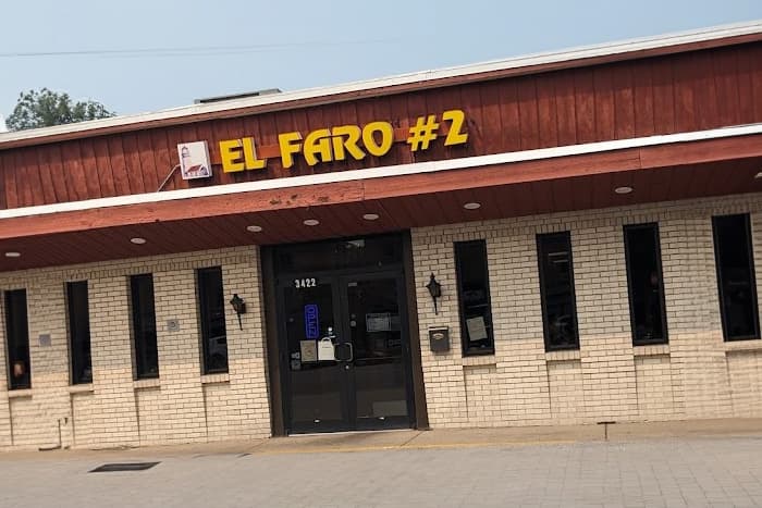 El Faro Riverside front